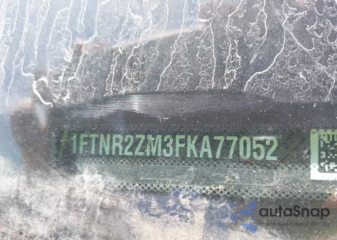 2015 Ford Transit-250 z USA, uszkodzony, nr VIN 1FTNR2ZM3FKA77052